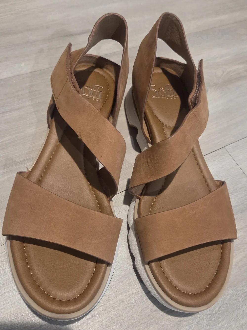Sofft Khell Leather Wedge Sandal Tan Luggage Size 8.5M (Fits 8) - Excellent Cond